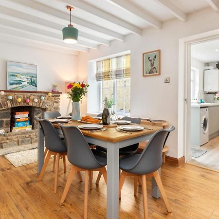 Ivydene - Beautiful Cottage, Stone Throw From Beach, Wonderful Sea Views Saundersfoot Exterior photo